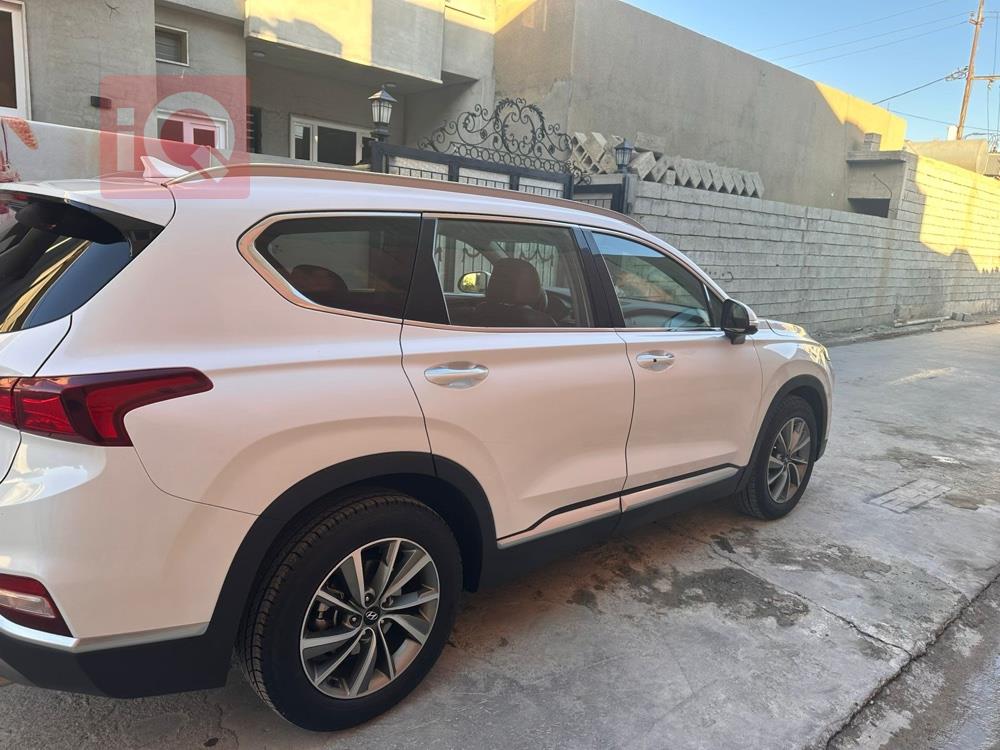 هيونداي سانتافي